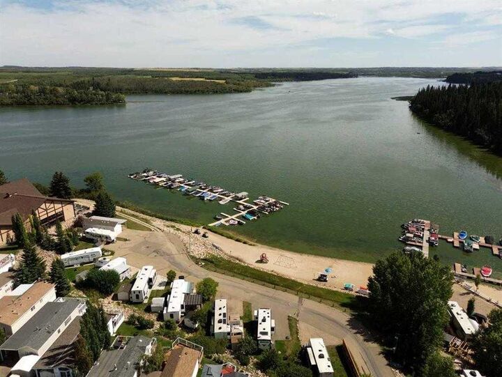 Property Photo:  25054 South Pine Lake Road 2040  AB T0M 1S0 