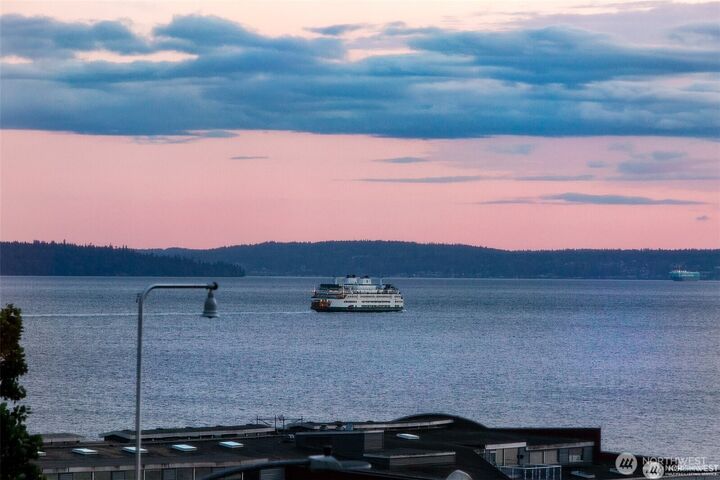 Property Photo:  2801  1st Avenue 113  WA 98121 