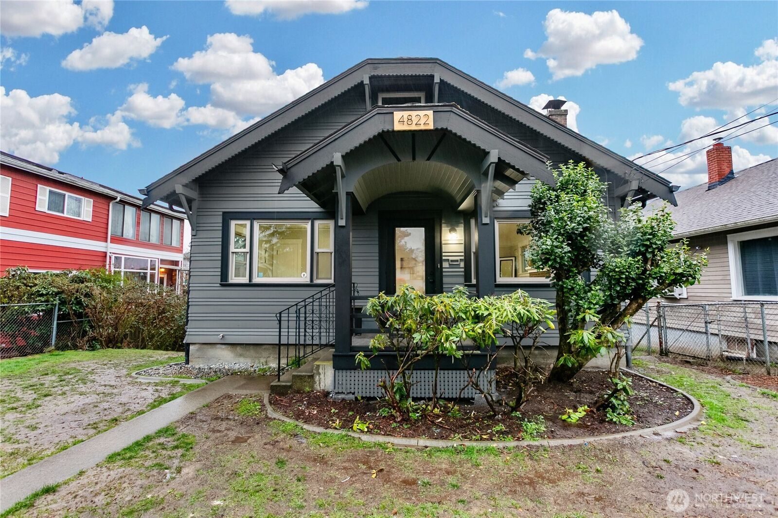 Property Photo:  4822 S L Street  WA 98408 