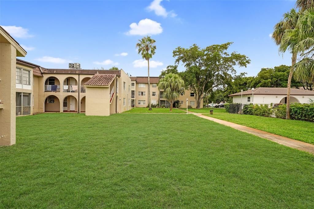 Property Photo:  2700 Riverside Drive 302-B  FL 33065 