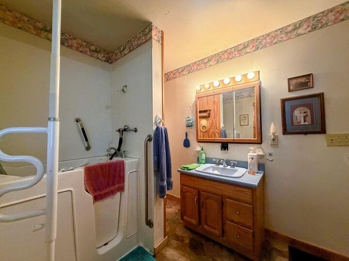 Property Photo:  1243 Crosshall Street  IN 47374 