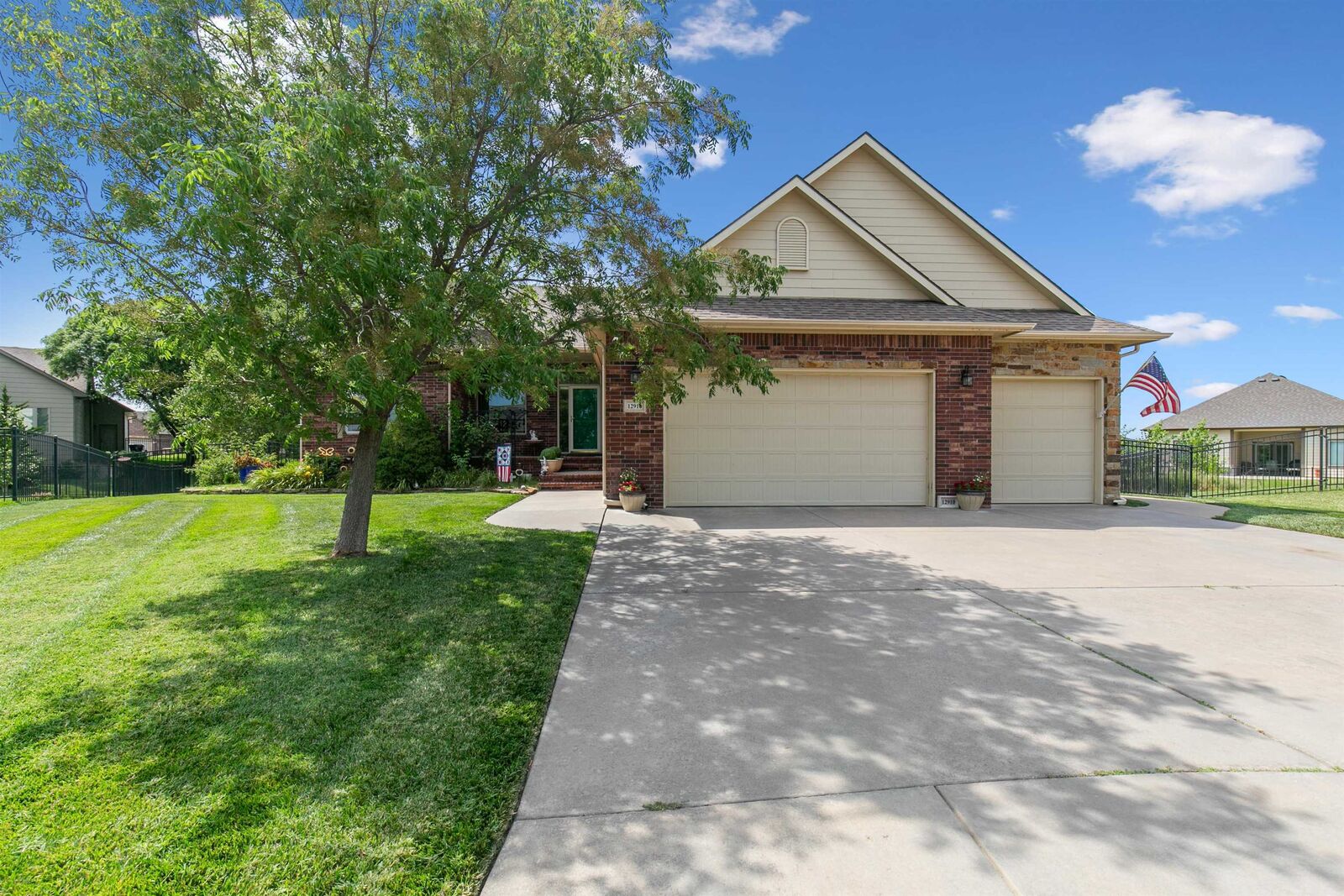 Property Photo: 12910 E Cherry Creek Ct KS 67230