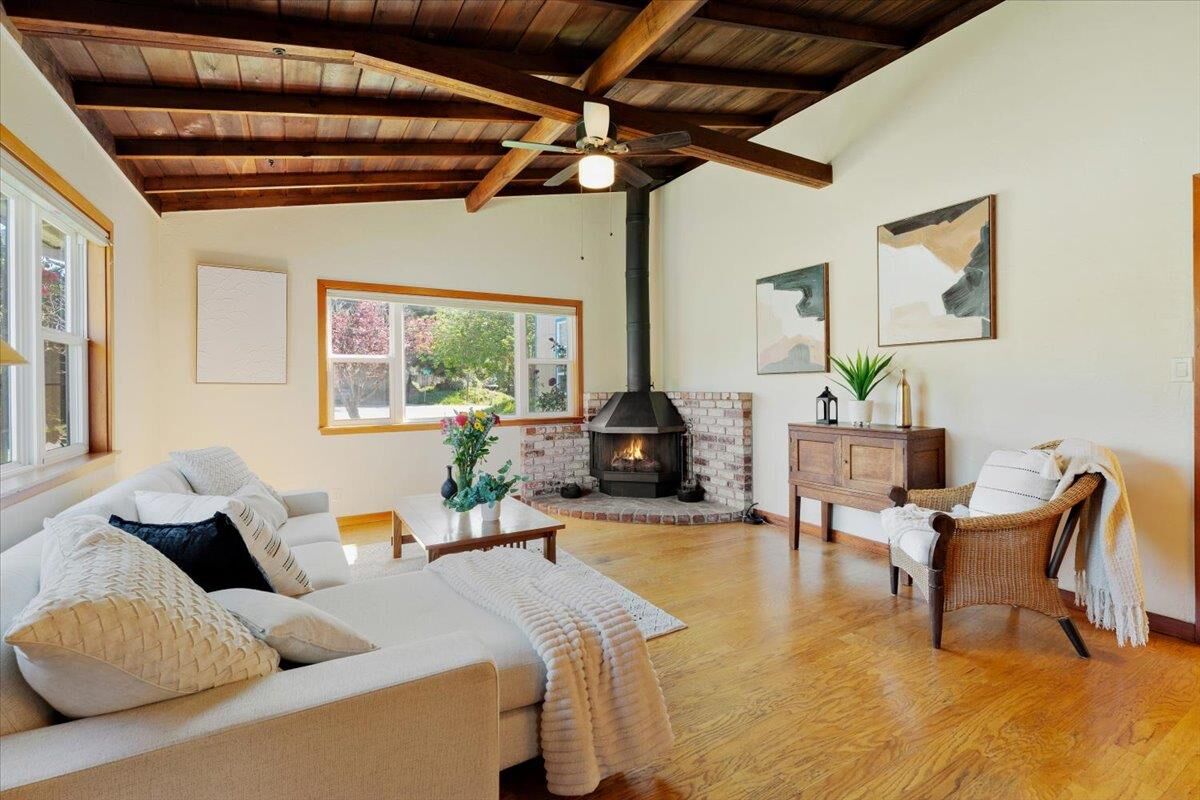 Property Photo: 501 Pine Street CA 95003