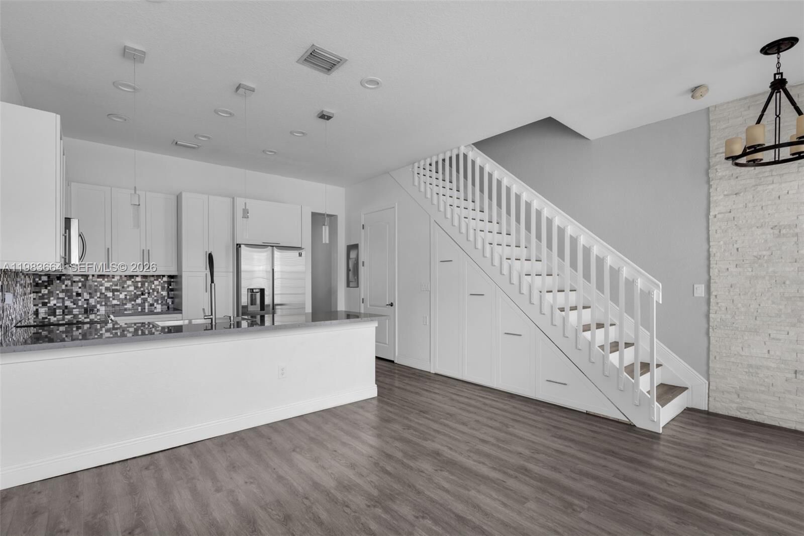 Property Photo:  624 SW 147th Ave 624  FL 33027 