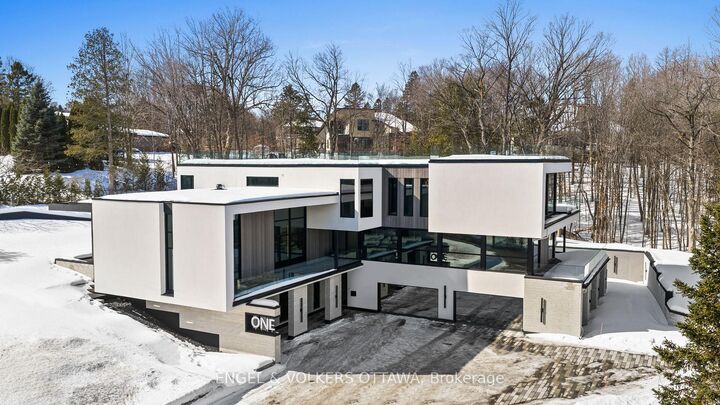 Property Photo: 1 Delong Drive ON K1J 7E7