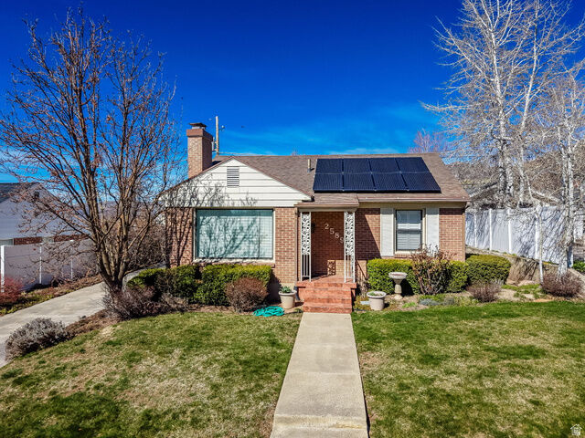 Property Photo:  2589 E Elm Ave  UT 84109 