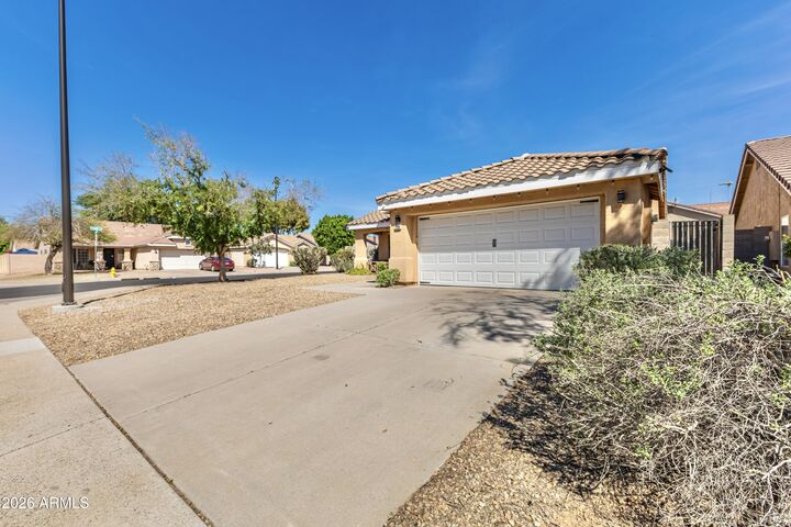 Property Photo:  1209 N Charles Street  AZ 85233 