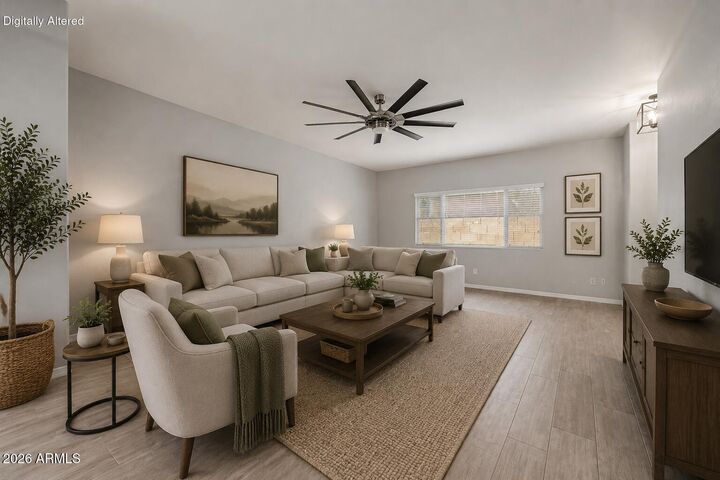 Property Photo:  1347 W Spine Tree Avenue  AZ 85140 