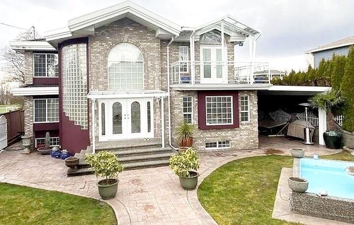 Property Photo: 8675 Armstrong Avenue BC V3N 2H4