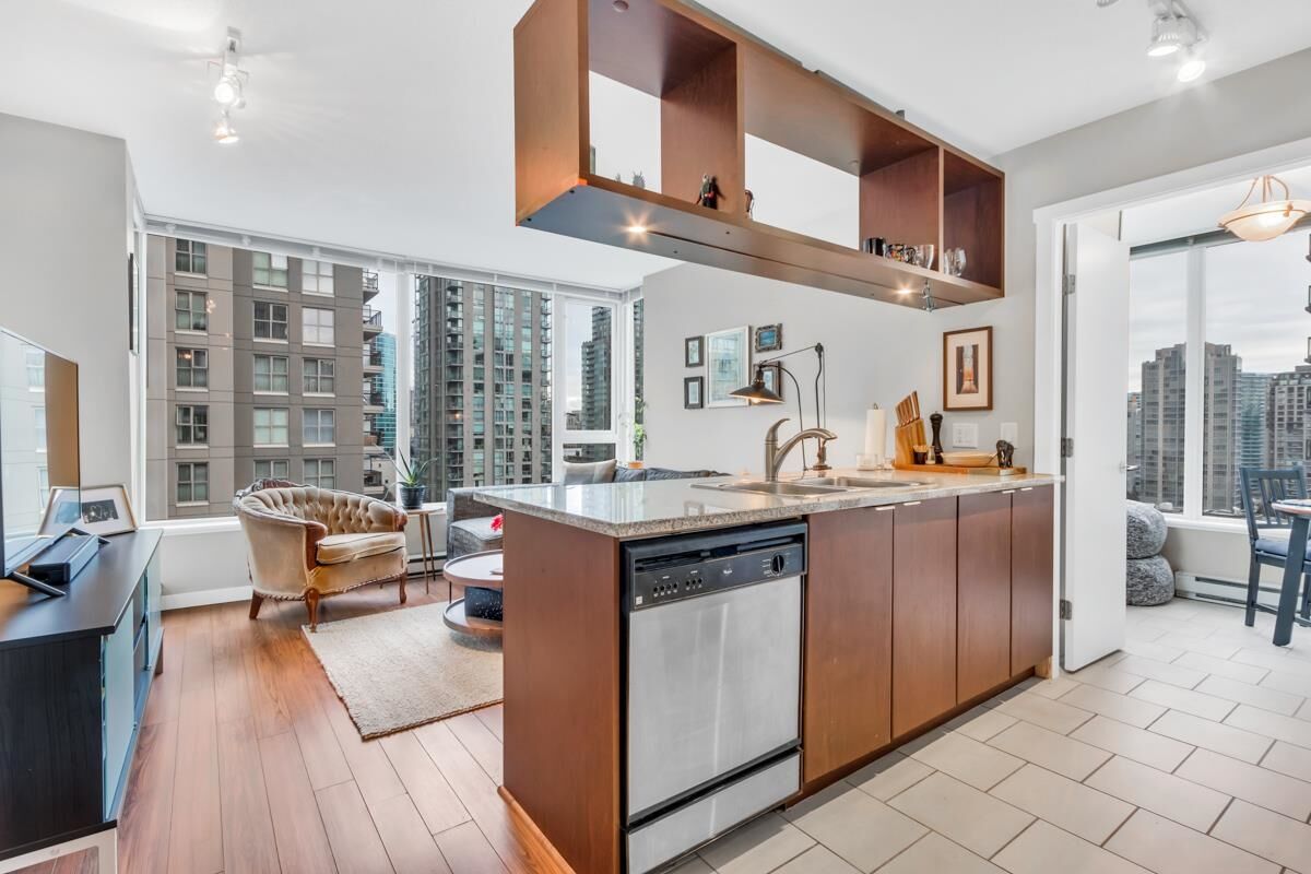 Property Photo:  1001 Richards Street 1203  BC V6B 3E4 