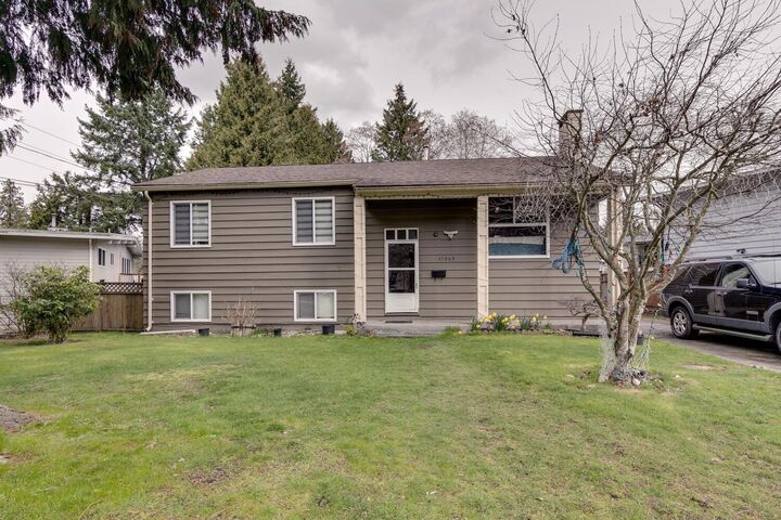 Property Photo: 10969 86A Avenue BC V4C 2Y3