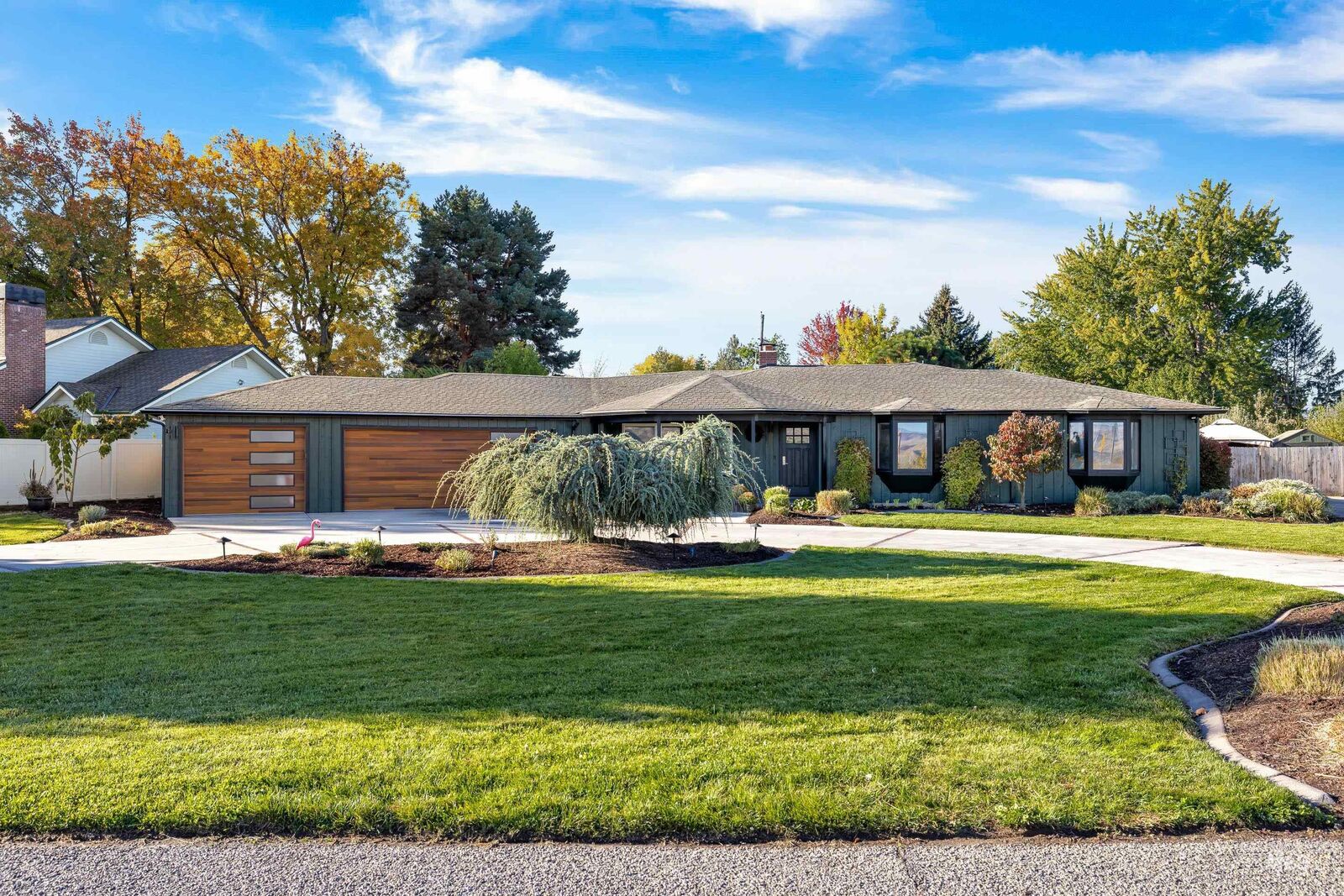 Property Photo:  4747 N Mountain View Dr  ID 83704 