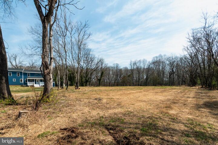 Property Photo: 19005 Tidewater Trail VA 22408