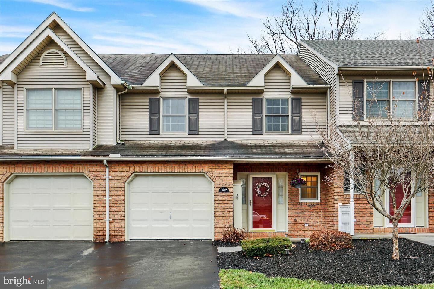 Property Photo:  1442 Maplewood Drive  PA 17070 