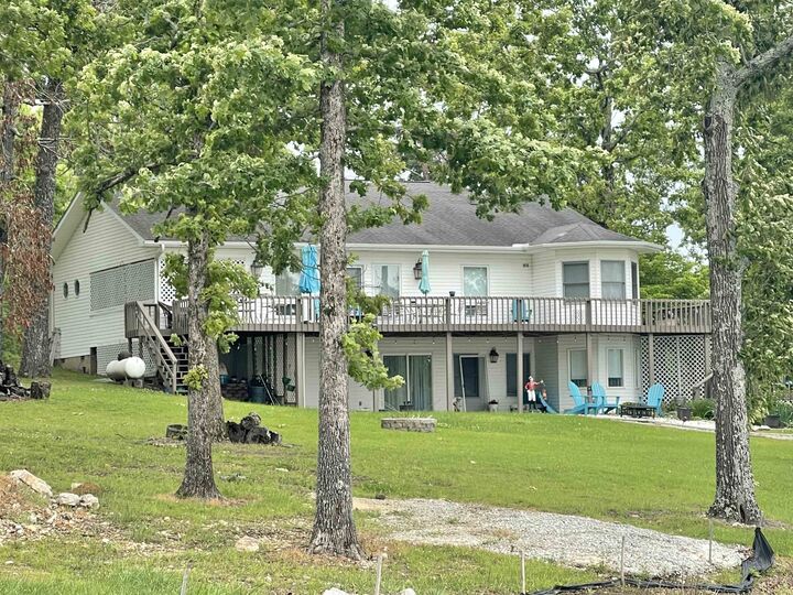 Property Photo: 408 S Shore Dr AR 72512