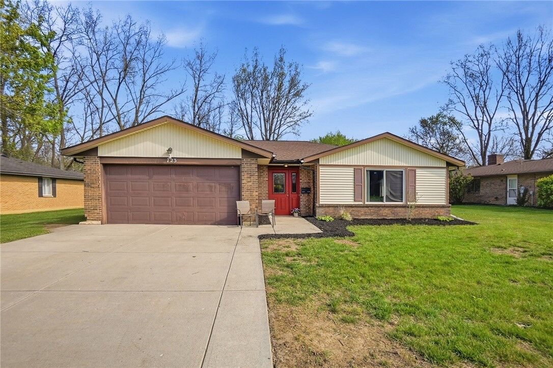 Property Photo:  723 W Alkaline Springs Road  OH 45377 