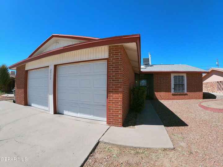 Property Photo:  2037 Anise Drive  TX 79935 