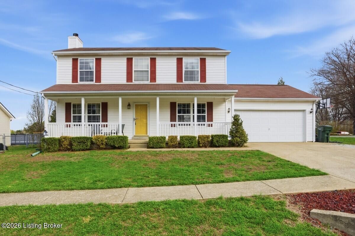 Property Photo:  501 Eileen Ct  KY 40175 