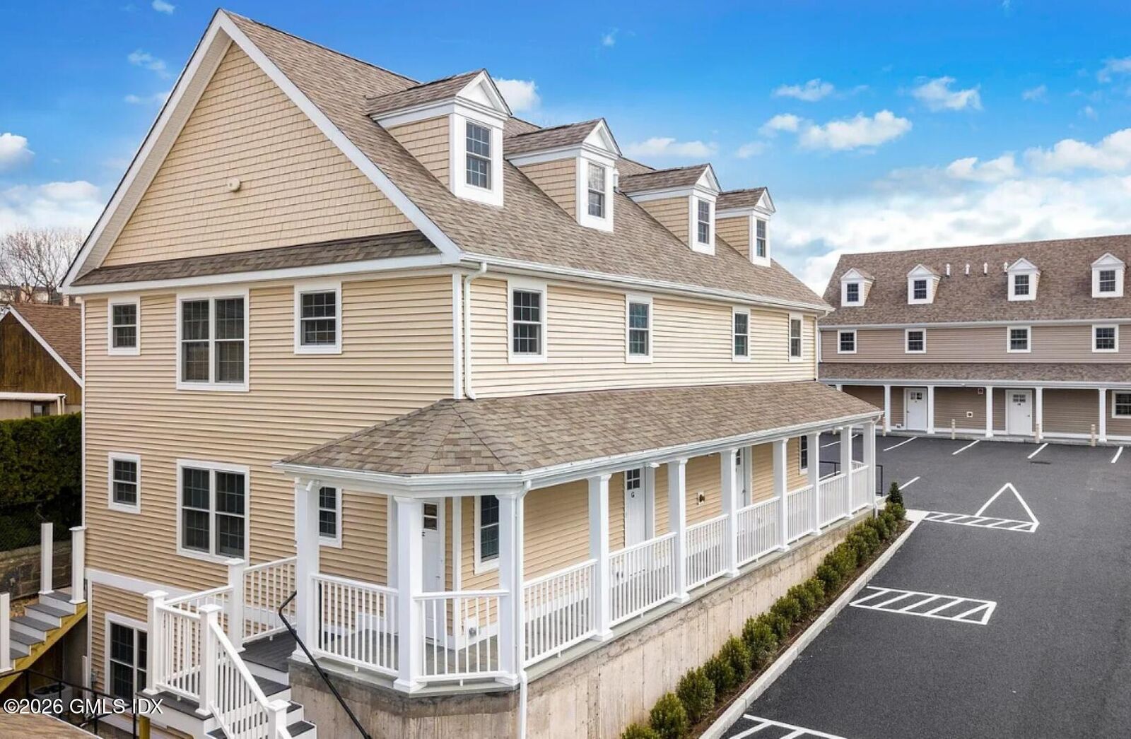 Property Photo:  303 Hamilton Avenue  CT 06830 