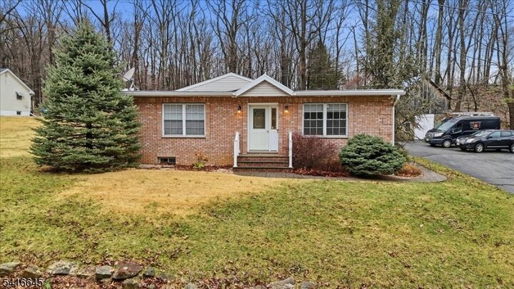 Property Photo:  20 Summerfield Rd  NJ 07823 