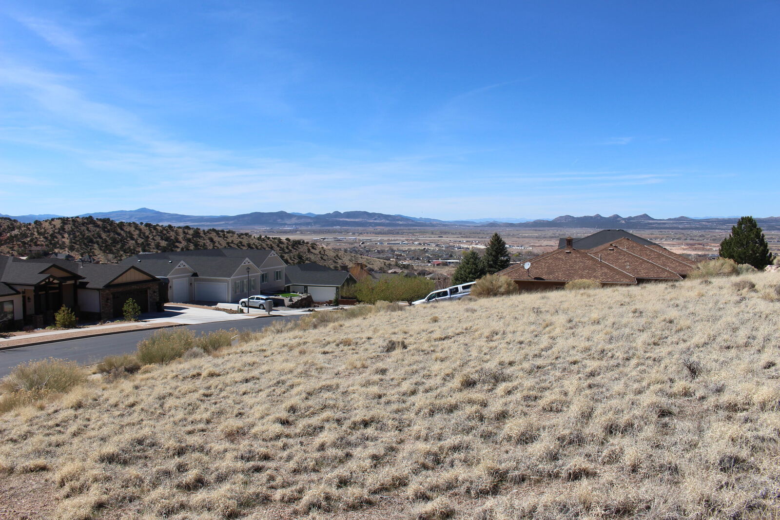 Property Photo:  1380 N Knoll St  UT 84721 