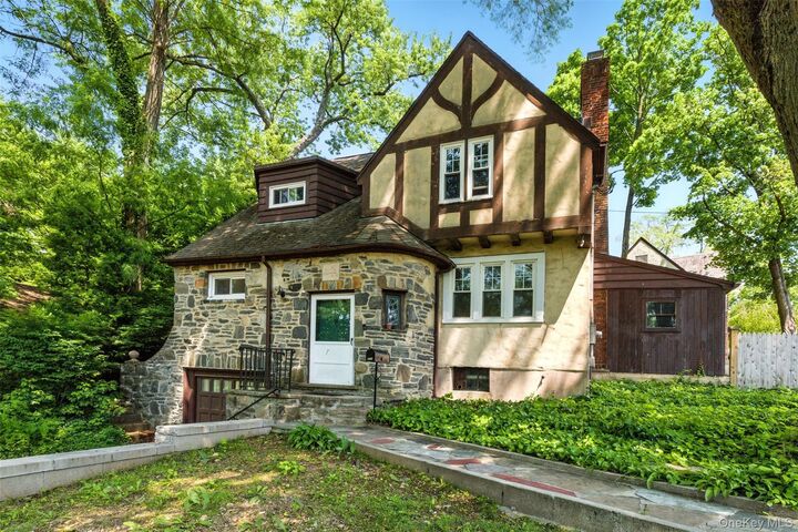 Property Photo:  1 Kennedy Place  NY 10707 