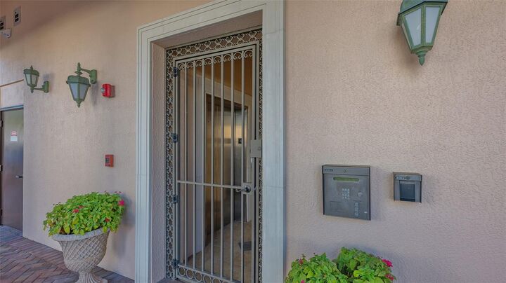 Property Photo:  445 N Orange Avenue 306  FL 34236 