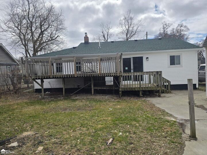 Property Photo:  2275 Connell Street  MI 48529 