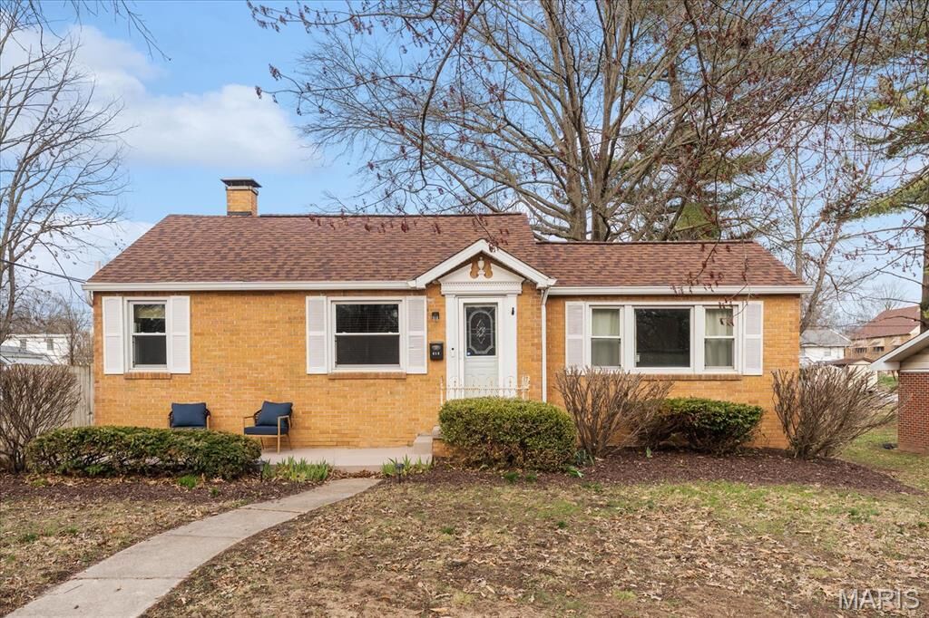 Property Photo: 615 Portland Avenue IL 62220