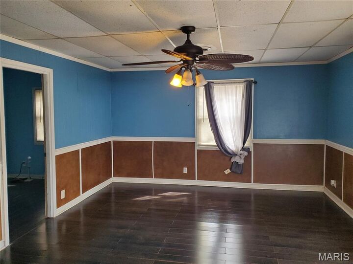 Property Photo:  1121 St Helena Drive  IL 62206 