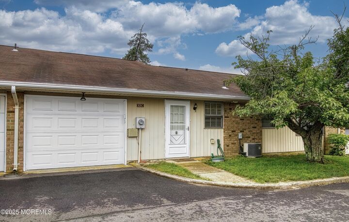 Property Photo:  32C Yorkshire Court  NJ 08759 
