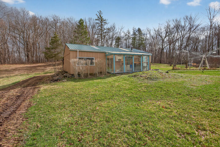 Property Photo:  6246 S Brooklyn Road  MI 49201 