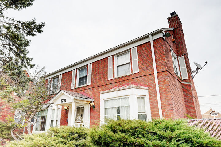 Property Photo: 7741 S Paxton Avenue IL 60649