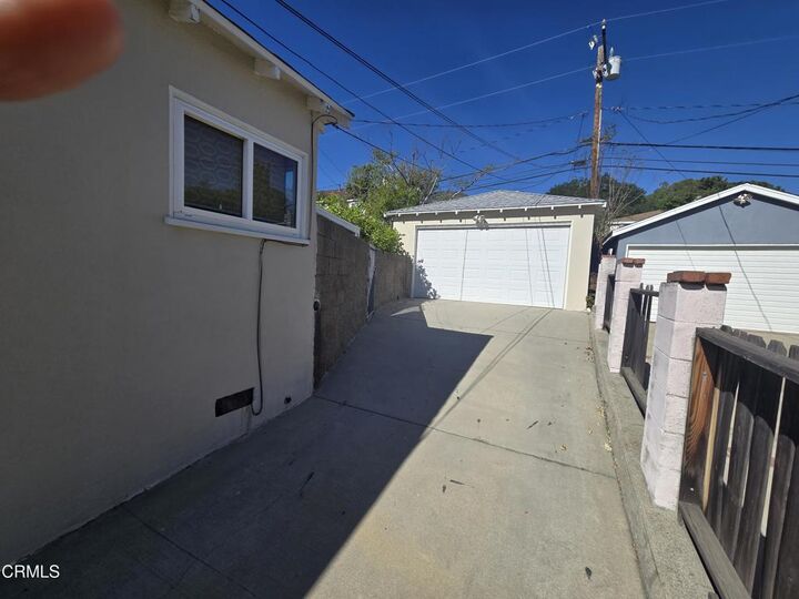 Property Photo:  2931 Fairmount Avenue  CA 91214 