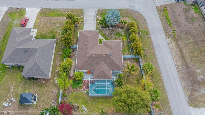 Property Photo:  2600 NW 3rd Avenue  FL 33993 