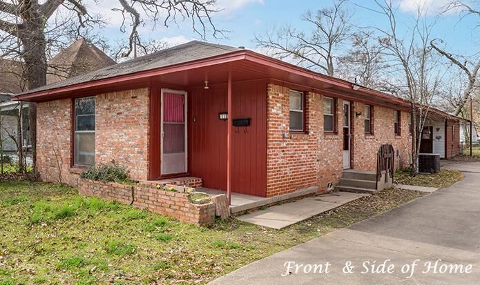 Property Photo: 718 Moore Ave TX 75904
