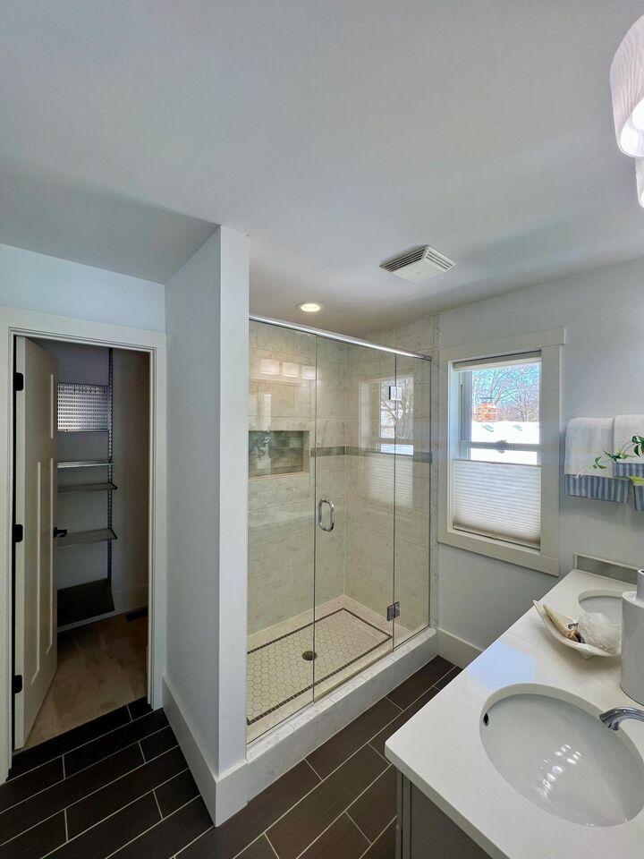 Property Photo:  4749 France Avenue S  MN 55410 