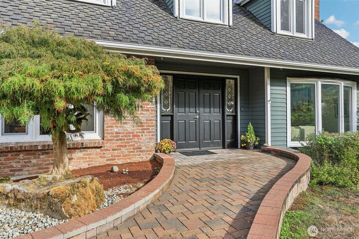 Property Photo:  14616  181st Place NE  WA 98072 