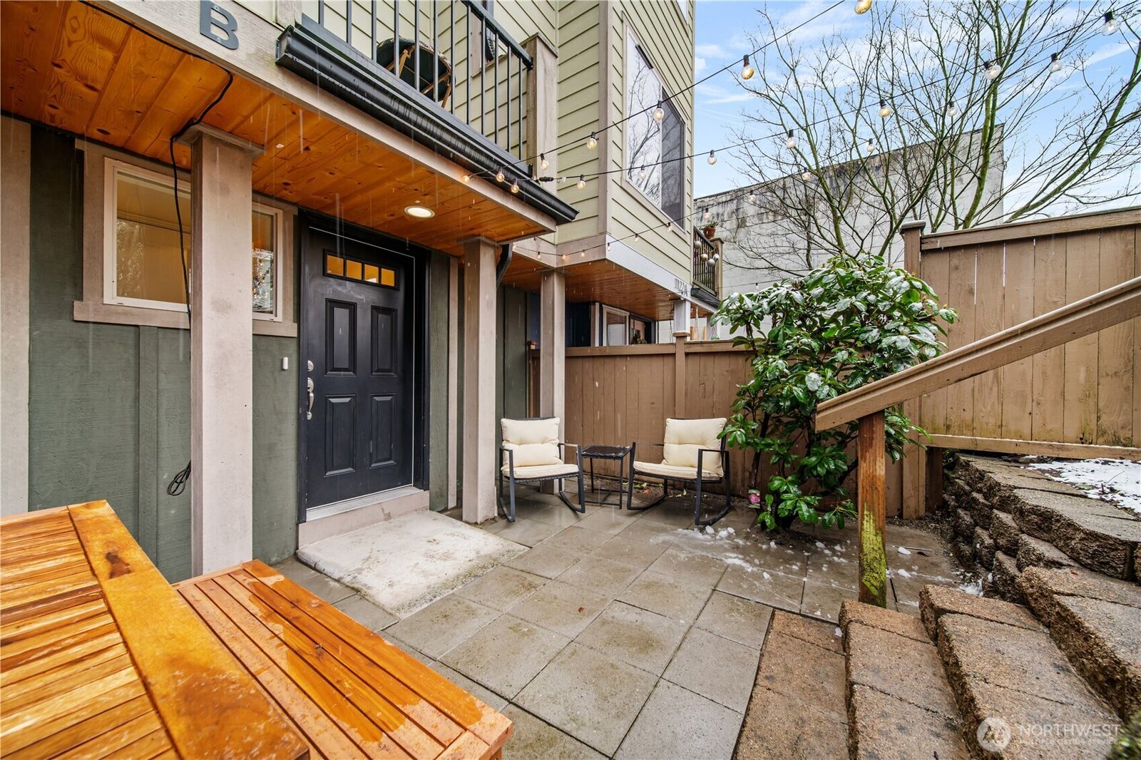 Property Photo:  1122 N 92nd Street B  WA 98103 