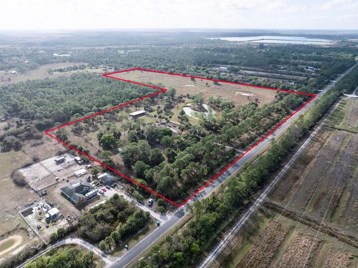 Property Photo:  10800 Carlton Road  FL 34987 