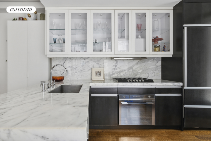 Property Photo:  949 Park Avenue Duplex  NY 10028 