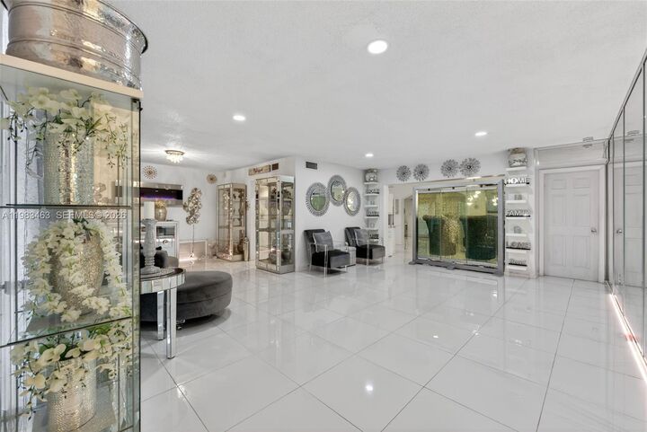 Property Photo:  7777 Fairway Blvd  FL 33023 