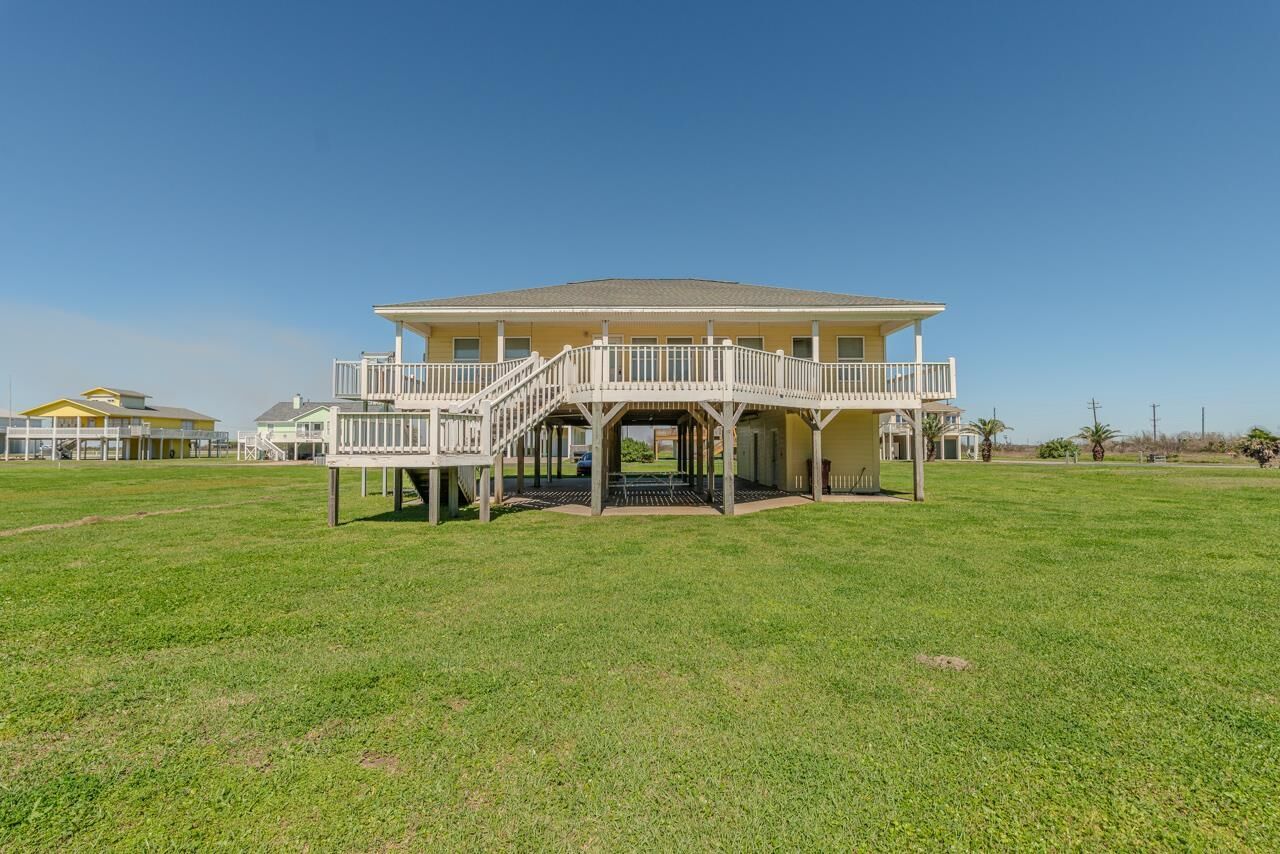 Property Photo:  3520 Hannas Reef  TX 77650 