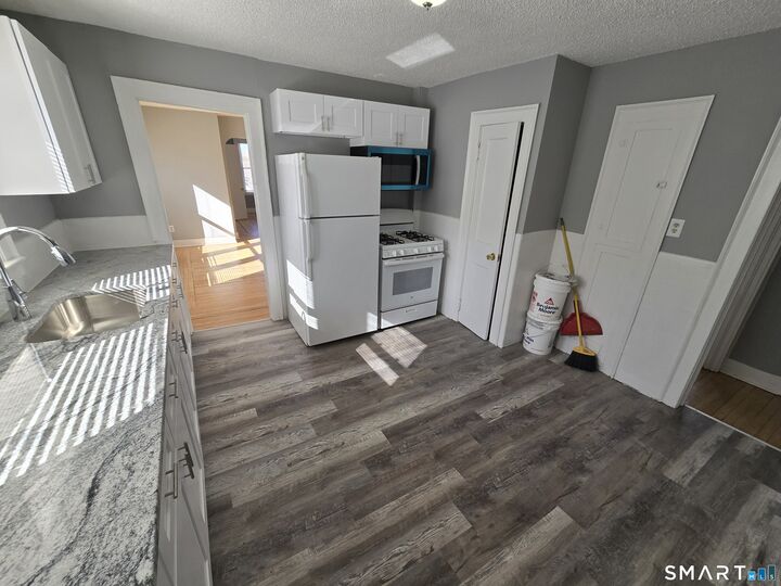 Property Photo: 263 Sheffield Avenue 3 CT 06511