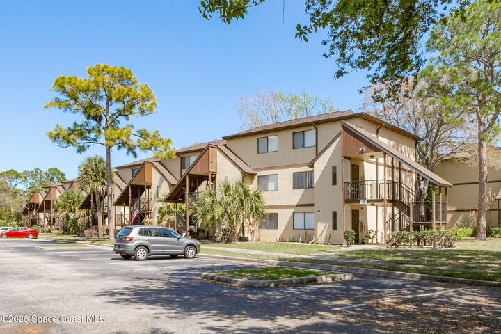 Property Photo: 7820 Shadowood Drive FL 32904