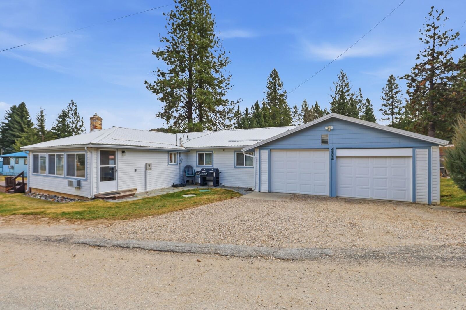 Property Photo:  41914 Robert Rd  WA 99148 