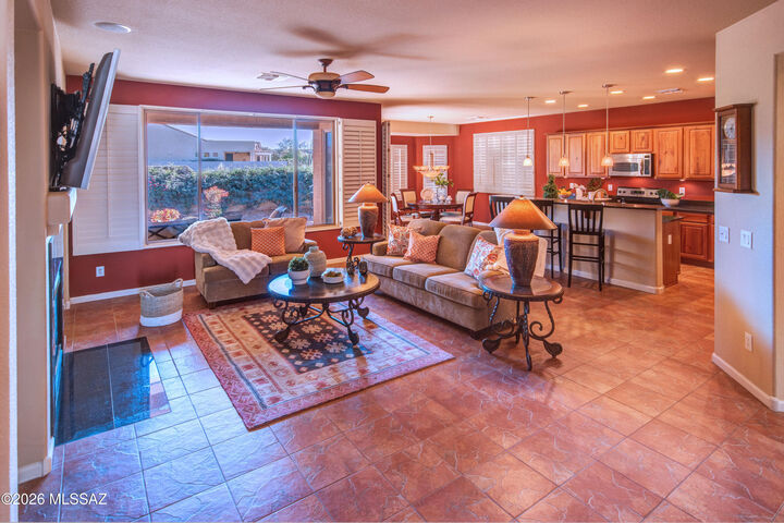 Property Photo:  2212 E Bluejay Bluff Lane  AZ 85614 