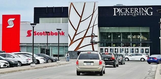 Property Photo:  1435 Celebration Drive 1906  ON L1W 1L8 