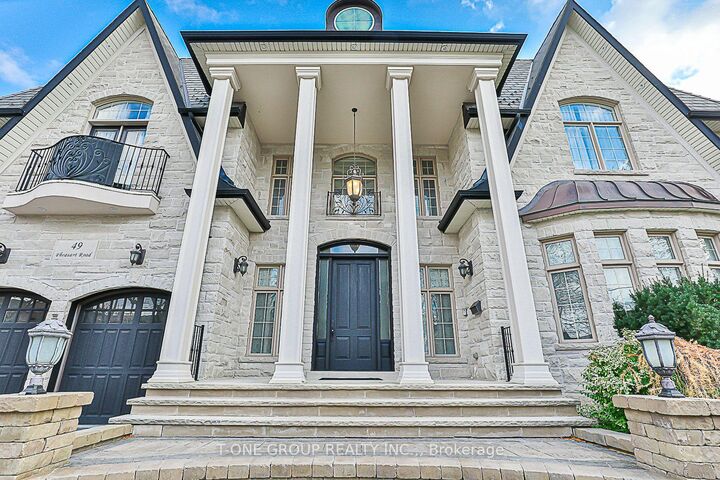 Property Photo: 49 Pheasant Road ON M2M 3H1