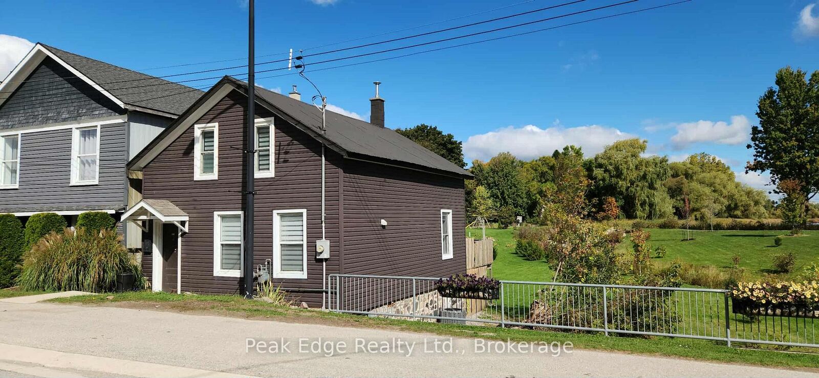 Property Photo: 473 Campbell Street ON N0G 2H0